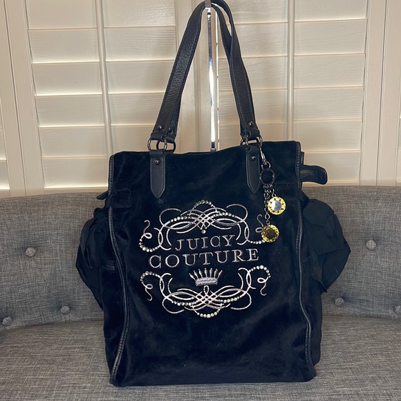 Juicy Couture Handbags - JUICY COUTURE Velour Tote Bag with Charm Keychain in Black